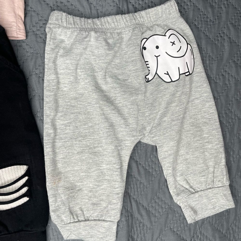 Baby clothes bundle - Picture 4 of 9